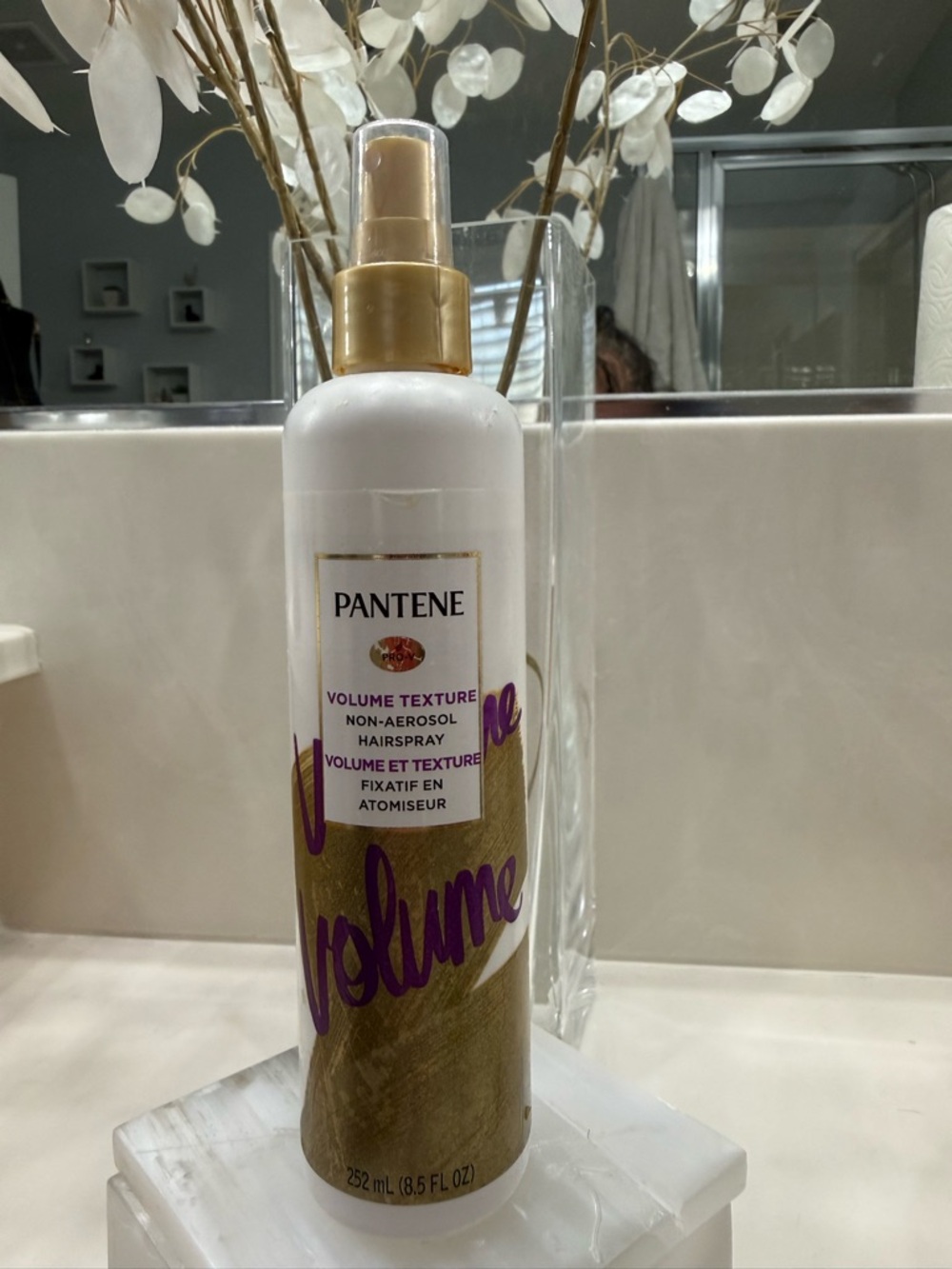 Pantene Volume Texture Non-Aerosol Hairspray - White & Gold
